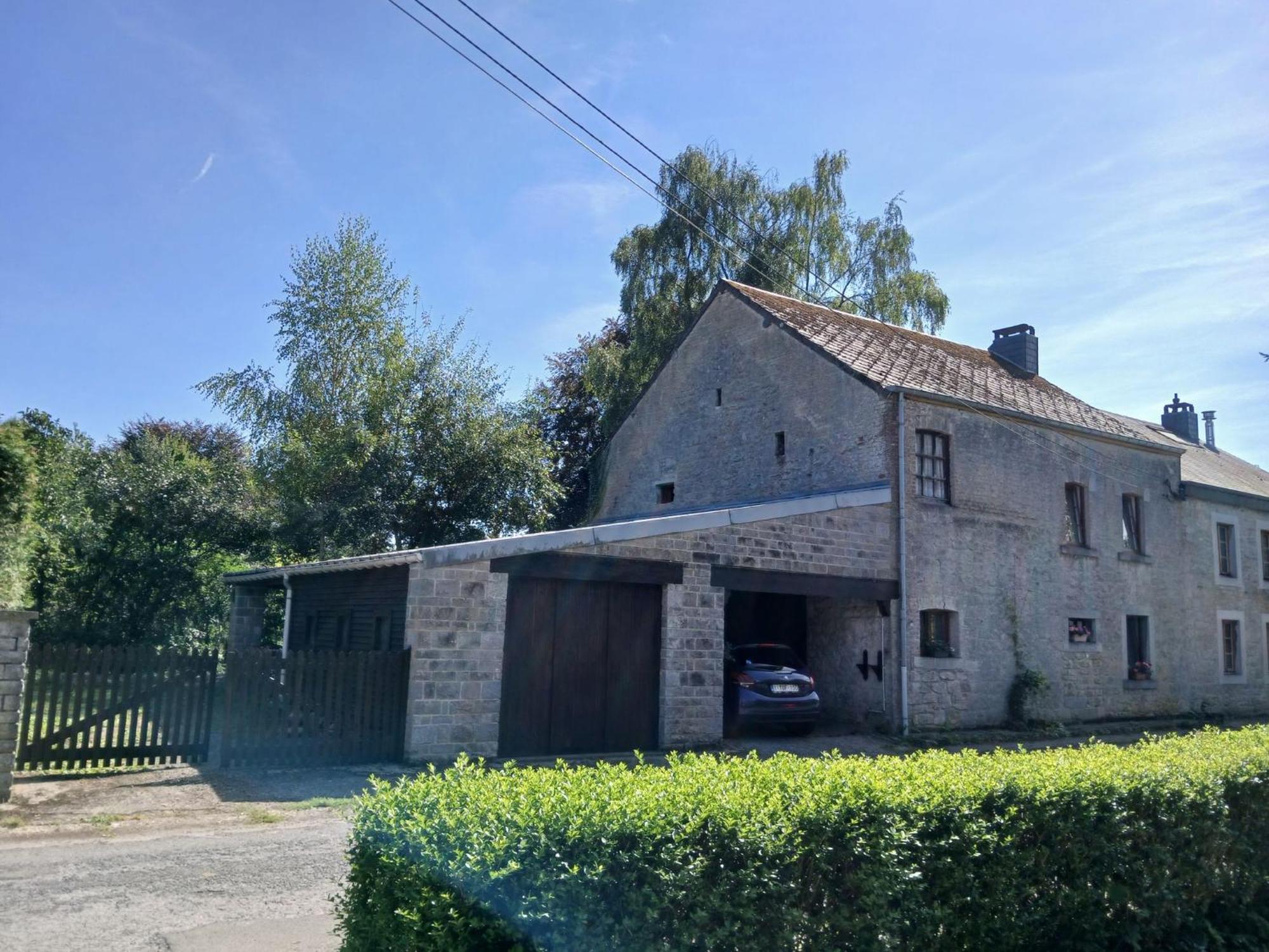 Gite Les Chavautes - Ciney Bagian luar foto